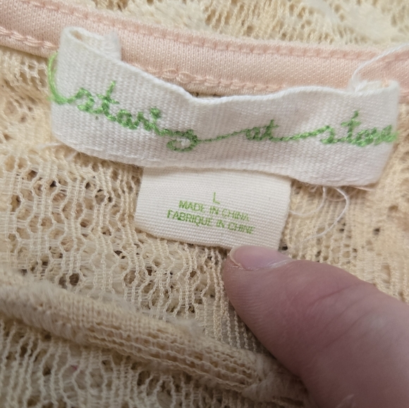 Staring at Stars Bohemian Style Tan Floral Lace Fringe Trim Blouse Top SZ Large - Picture 4 of 5